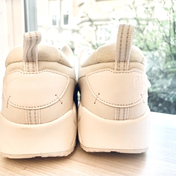 New! Nike Air Max 90 Futura Triple White (Women's) Size 10 - Picture 10 of 13